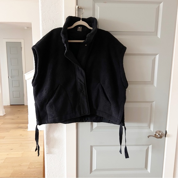 New Free People Scout It Out Fleece Vest - Picture 5 of 7